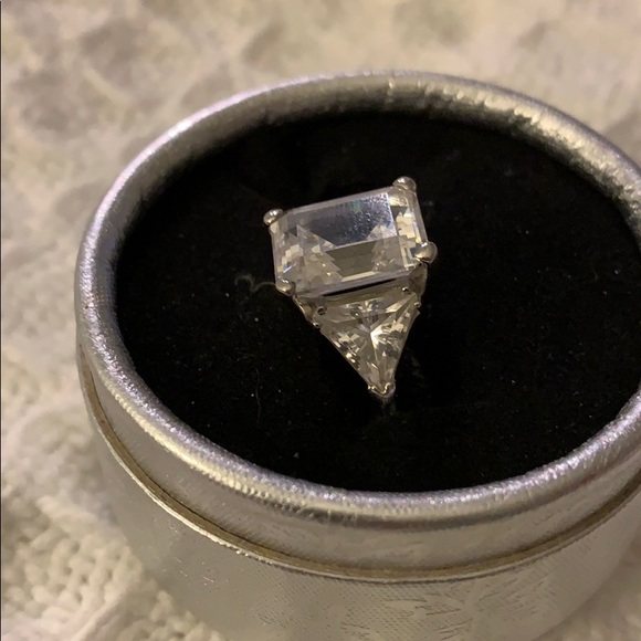 Custom made ring - Picture 2 of 2